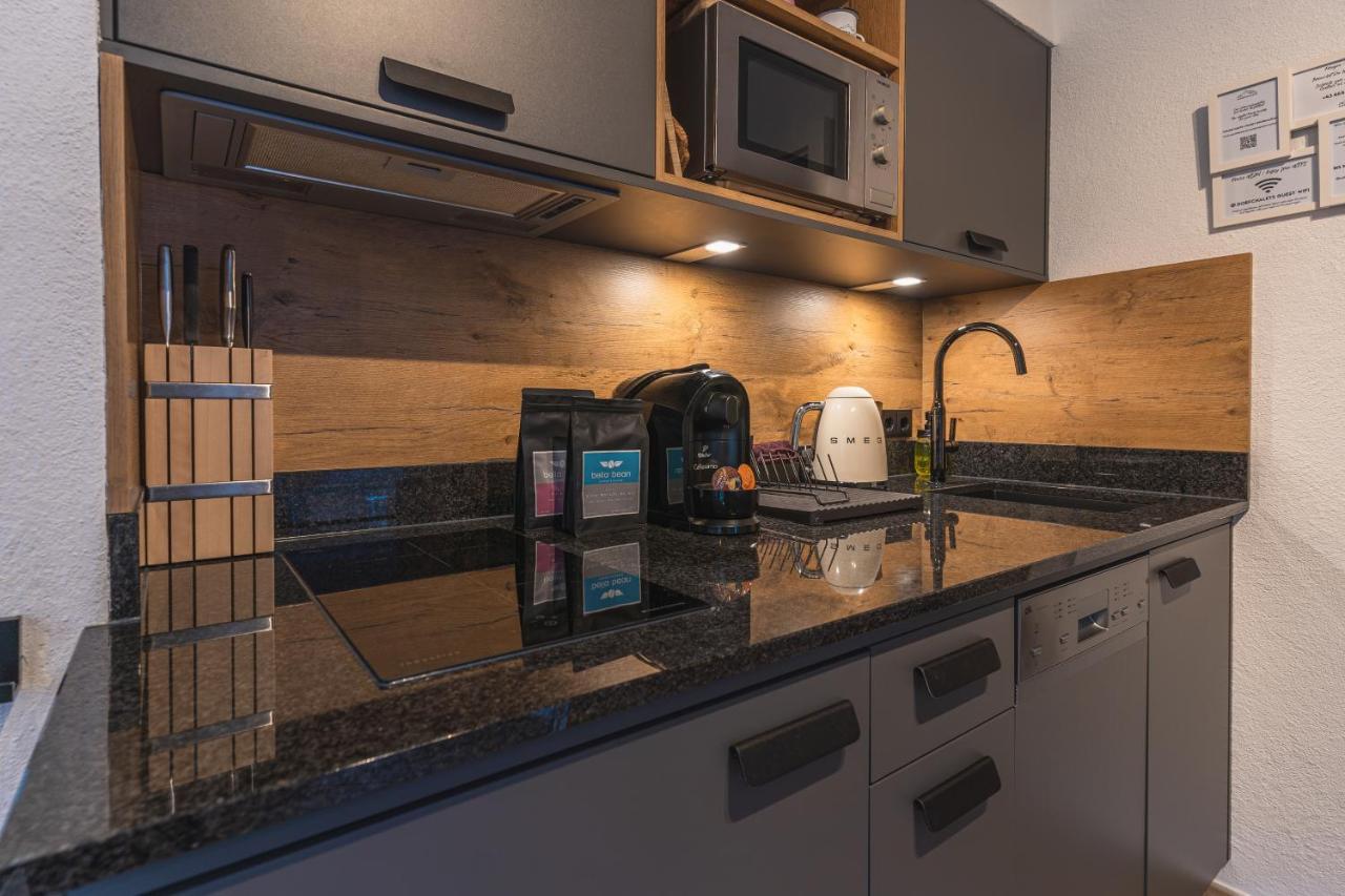Dorfchalets & Apartments - Authentic Experience In Centre Of Kaprun Including Tauernspa And Summercard Esterno foto