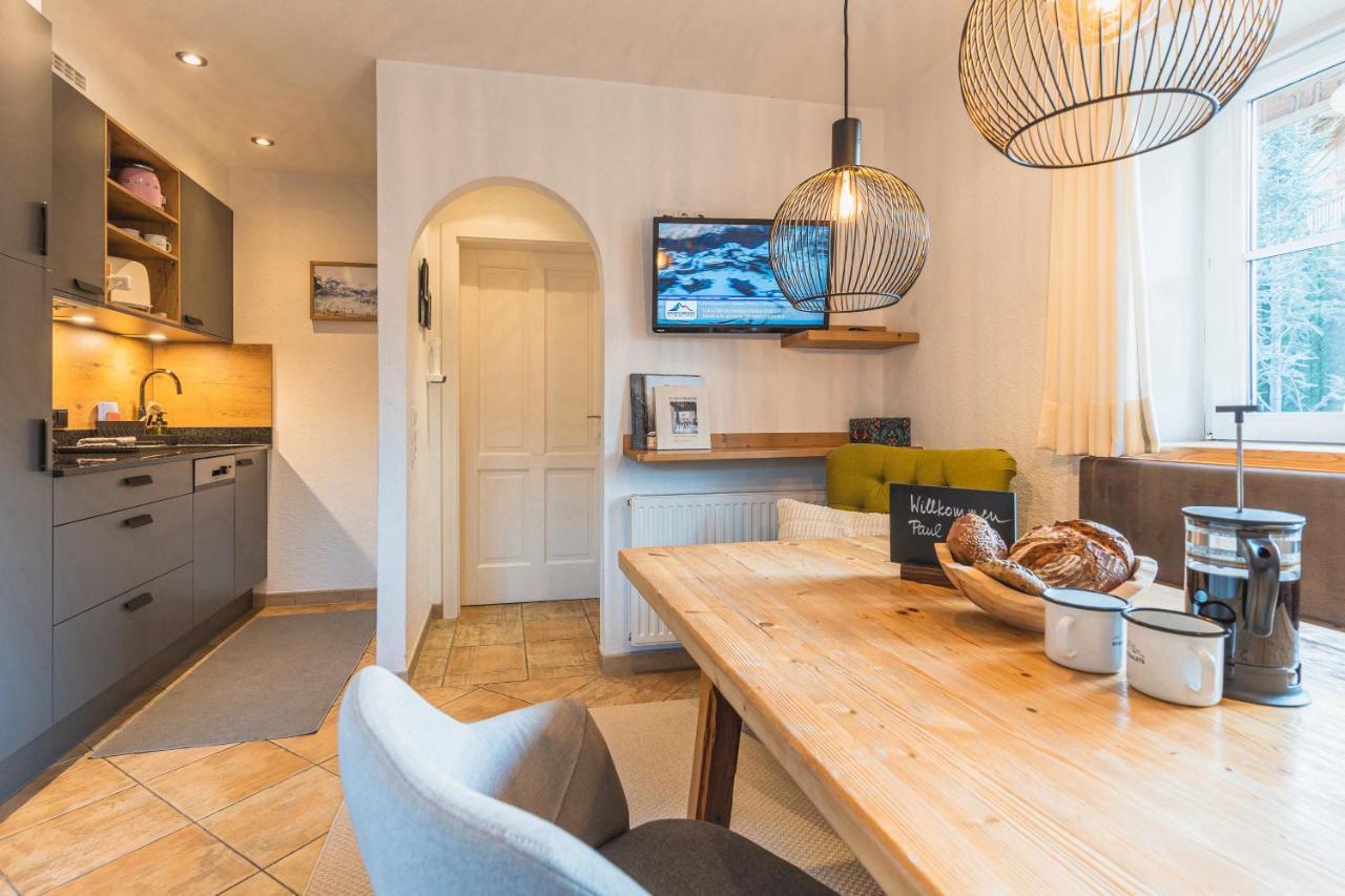 Dorfchalets & Apartments - Authentic Experience In Centre Of Kaprun Including Tauernspa And Summercard Esterno foto